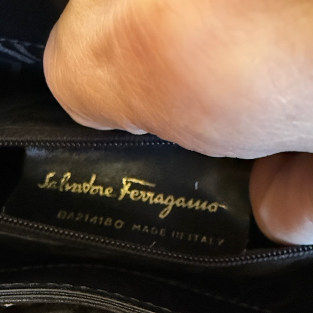 Vintage Salvatore Ferragamo Black Leather Bucket Bag with Gold Accent - Picture 10 of 10